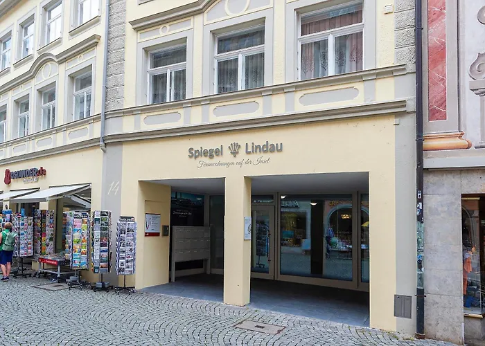 Spiegel - Blue Heaven Апартаменты *